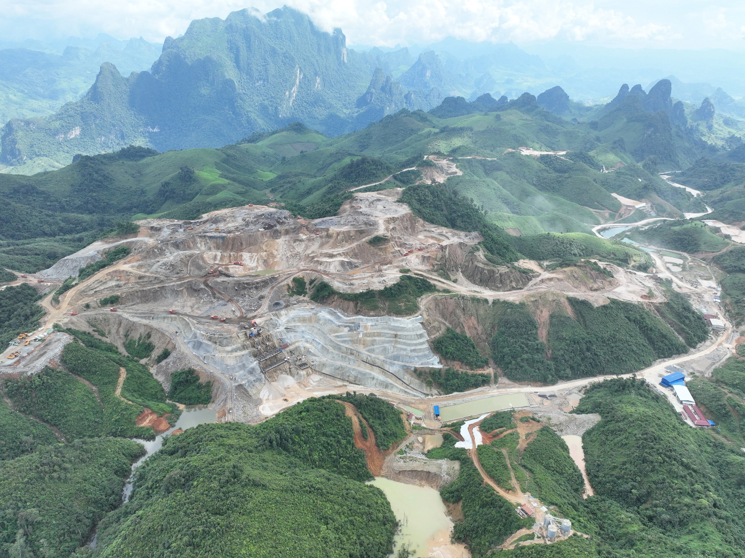 SCM’s barite mining operation in Laos